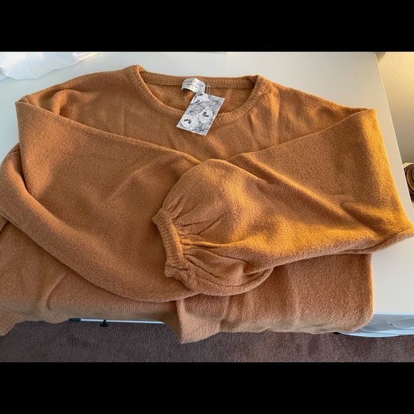 LAURY BUBBLE SLEEVE SWEATER - Picture 2 of 2